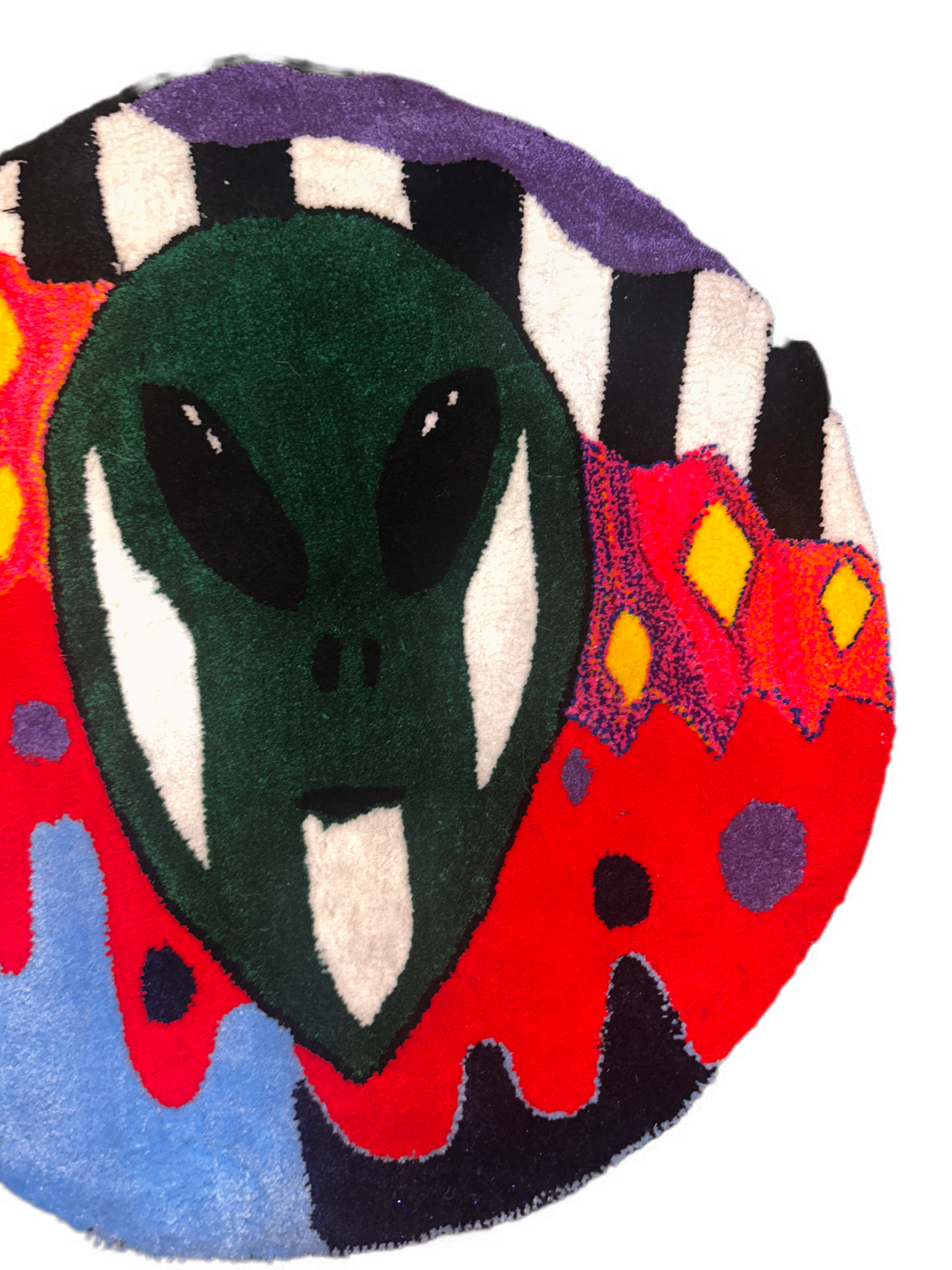 XL Tufted Alien Rug